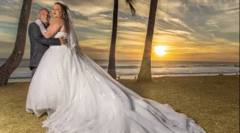 6 mariages et un témoin privilégié, Rocaya ! Le plus beau jour de leur vie en compétition sur Réunion la 1ère ! Épisode 2 : cette semaine, Rocaya nous convie aux noces de Vanessa et Frédérick