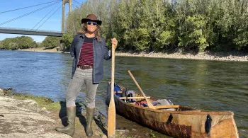 Julie Hattu sur la Loire © Alexandra Lahuppe