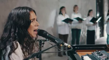 Yael Naim et ensemble ZENE