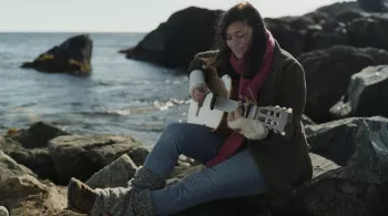 Alexandra Hernandez, l’archipel et l’océan