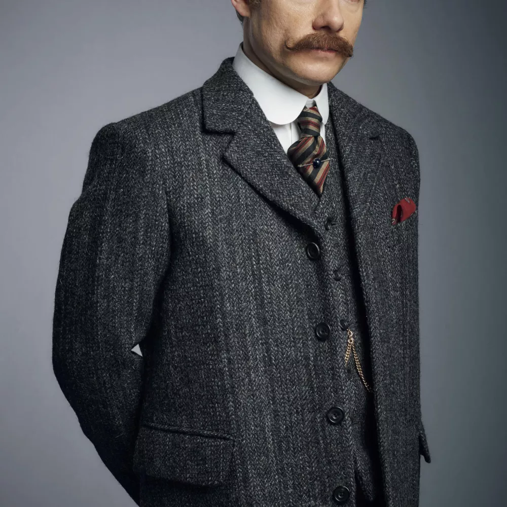© BBC / Hartswood / Robert VIGLASKY SHERLOCK