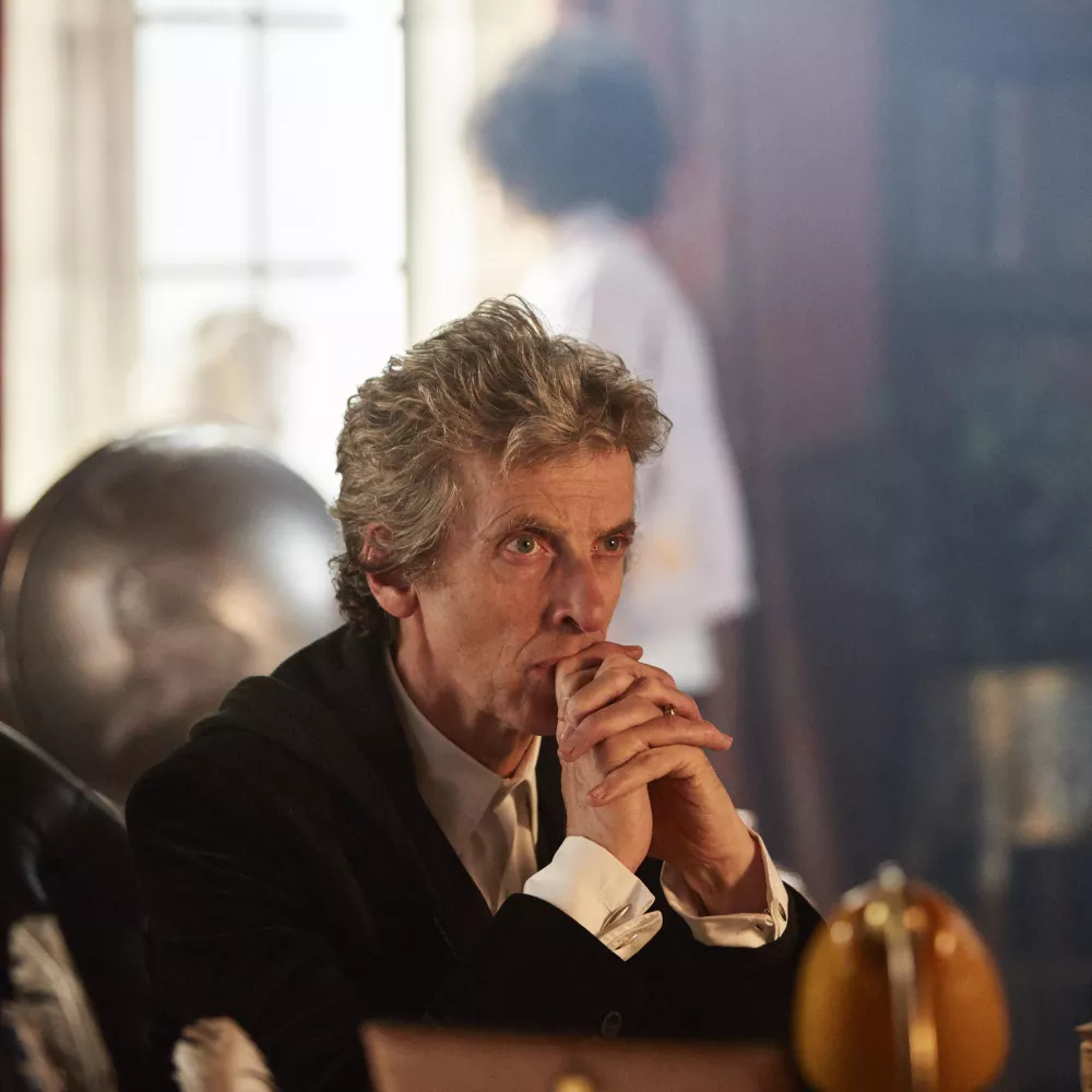Le Docteur Doctor Who: Series 10: Episode 1: The Pilot