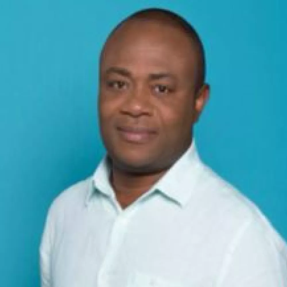 Johnny, Directeur de l'Antenne Radio