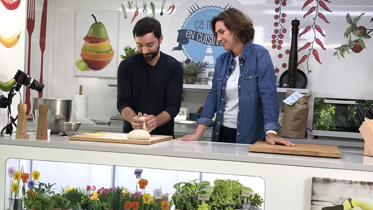 Ça roule en cuisine pour du pain en cocotte