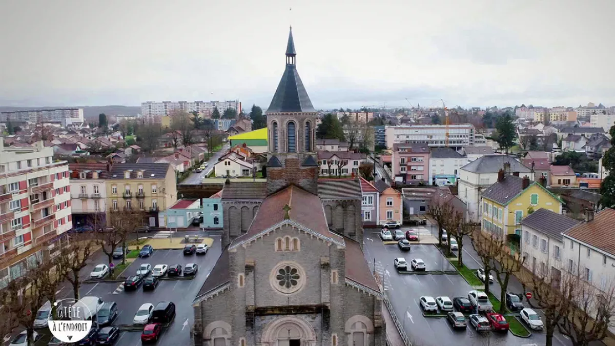 La Tête à l'Endroit à Montceau-les-Mines