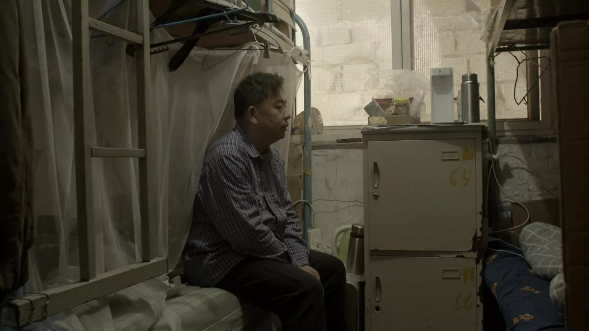 LE VEILLEUR-Still2 ©Victoire Bonin Grais.jpg