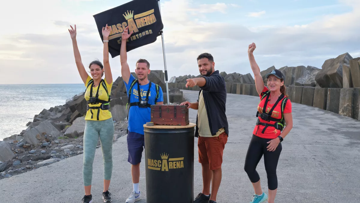 MASCARENA, L’ILE INTENSE Le 1er jeu d’aventure 100% réunionnais 3 candidats, 1 gagnant 1 objectif, venir en aide à des associations caritatives  1 décor naturel, l’Ile Intense  Chaque émission se déroulera dans une commune différente de l’île, emmenée par le Game Master, Tony Boyer