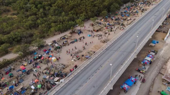 Caraïbes, le mensuel : crise migratoire dans La Caraïbe et en Amérique Latine