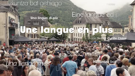 une langue en plus