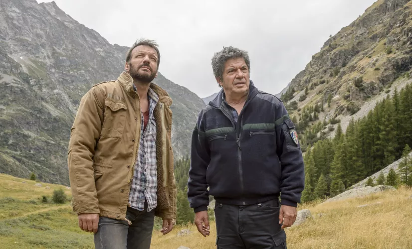 ALEX HUGO (SAISON 4)