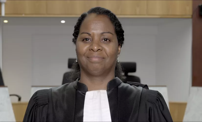 Femmes kanak, les pionnières