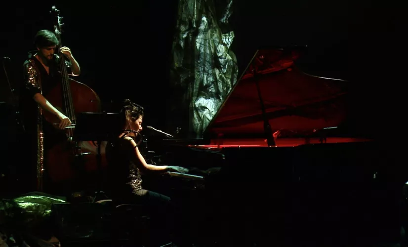 Delphine Coutant  Delphine Coutant